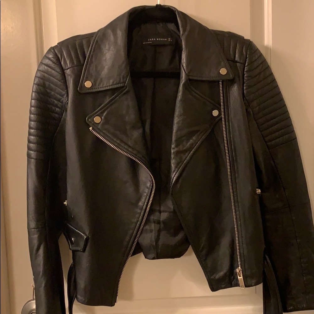 Zara women’s leather jacket size Large